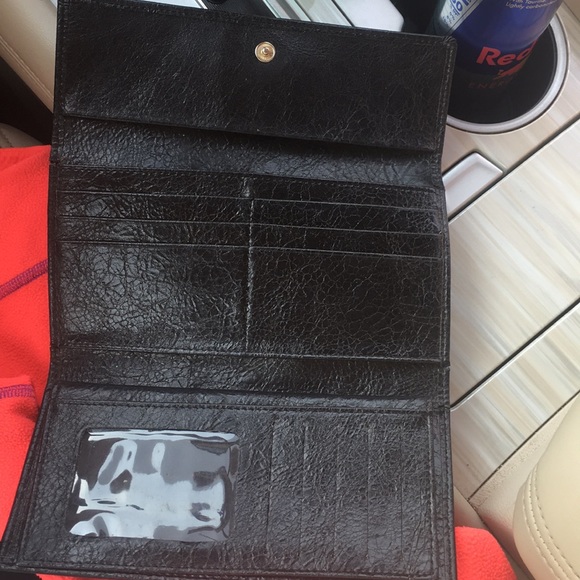 Jimmy Choo - Picture 2 of 4